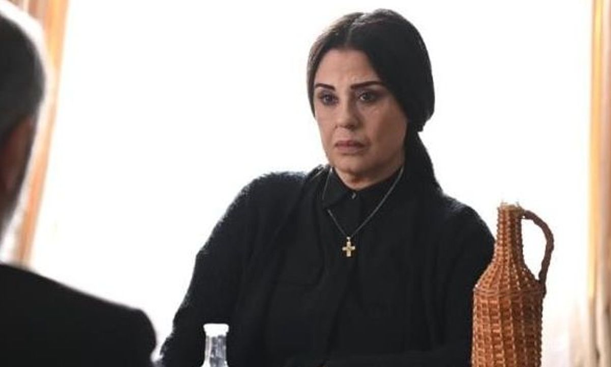 Συγκίνηση και θυμός: Η Καλλιόπη στον Σασμό συναντά για πρώτη φορά τον εγγονό της