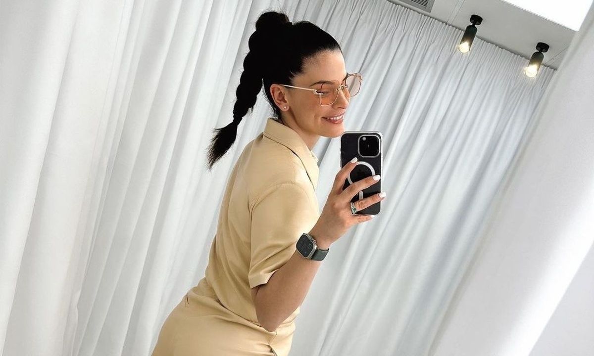 Η Χριστίνα Μπόμπα έκανε το χτένισμα που κολακεύει και είναι πανεύκολο