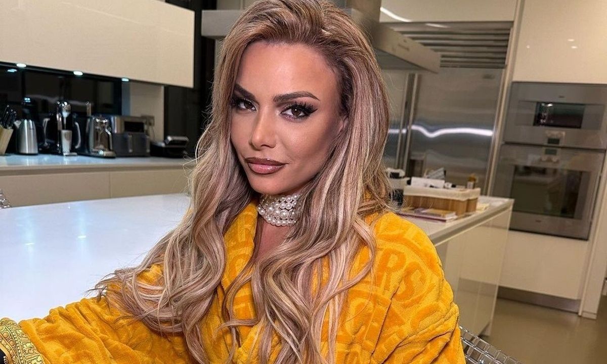 Η ερωτευμένη Ζόζεφιν άλλαξε τα μαλλιά της-Αυτό είναι το νέο της look