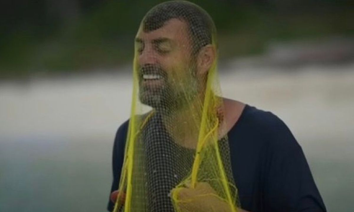 Ο Στέλιος Χανταμπάκης υποψήφιος προς αποχώρηση  και το κοινό «απειλεί» να τον βγάλει νικητή