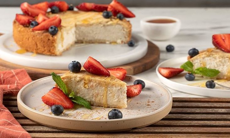 Cheesecake με ανθότυρο από τον Άκη Πετρετζίκη
