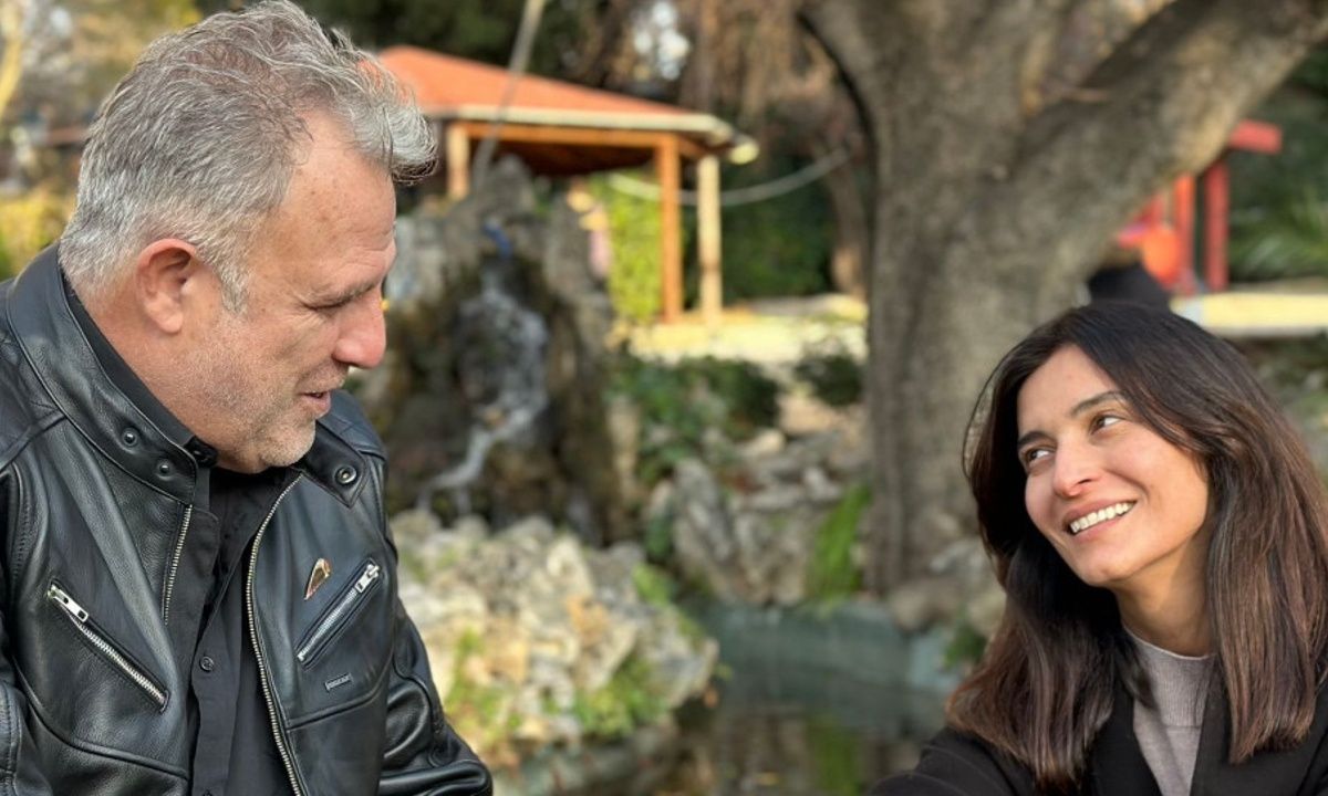 Πλεκτάνες και χωρισμοί: 4 ζευγάρια στη Γη της ελιάς φτάνουν στα άκρα κυρίως ο Στάθης και η Ιουλία