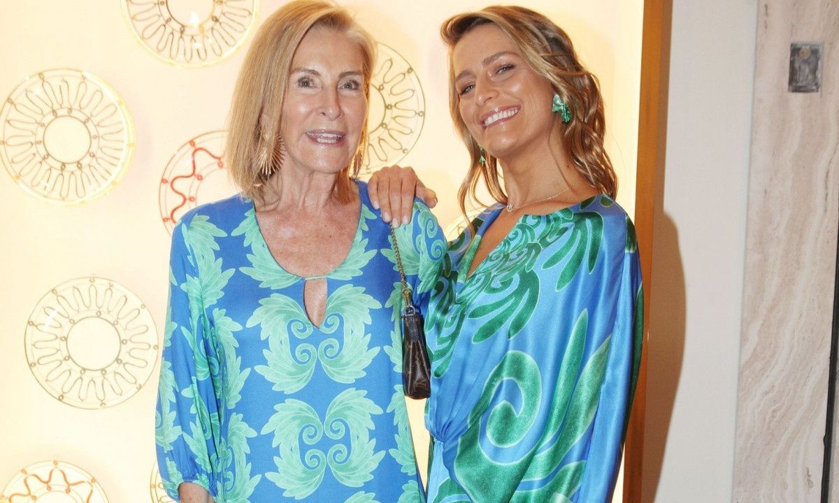 Η Τατιάνα Μπλάτνικ τις «έσβησε» όλες με το καφτάνι που φόρεσε σε κοσμικό event