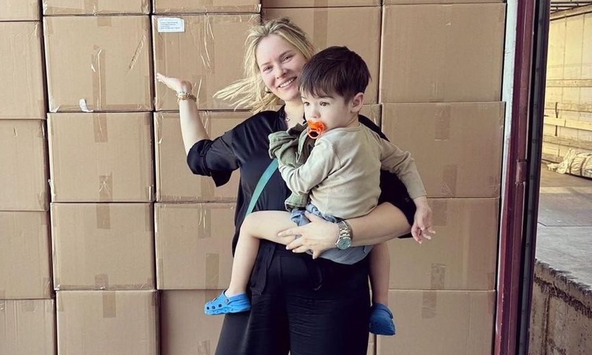 Ανίτα Μπραντ: Ο γιος της μαθαίνει τους αριθμούς