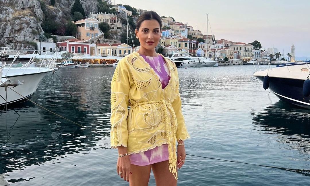 Σταματίνα Τσιμτσιλή: Το τάμα που εκπλήρωσε με την οικογένειά της στη Σύμη