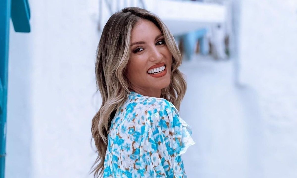 Αυτή είναι η νέα απόχρωση στα μαλλιά της Αθηνάς Οικονομάκου