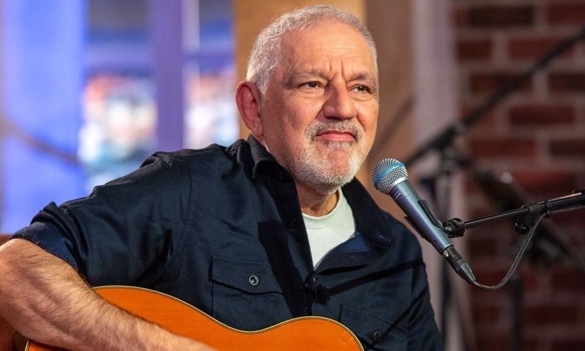 Νίκος Πορτοκάλογλου: Το πιο γλυκό στιγμιότυπο με την εγγονή του