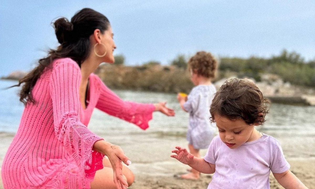 Αριάνα και Φιλίππα Τανιμανίδη: Tι έκαναν μόλις είδαν τη γιαγιά τους