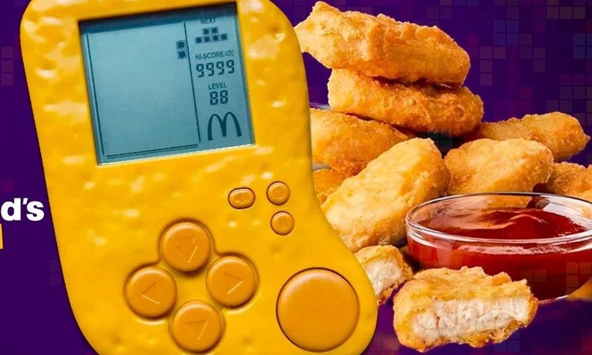 Πώς ένα tetris σε σχήμα κοτομπουκιάς έγινε το νέο viral παιχνίδι