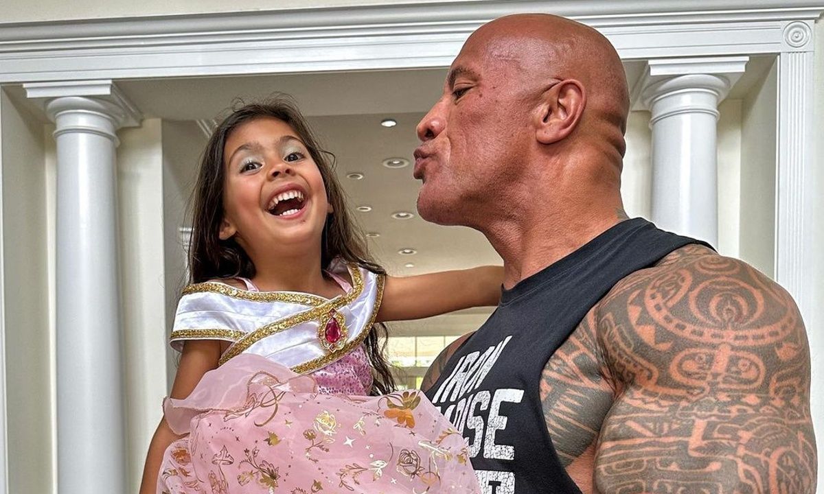Η viral συνταγή του Dwayne Johnson για pancakes
