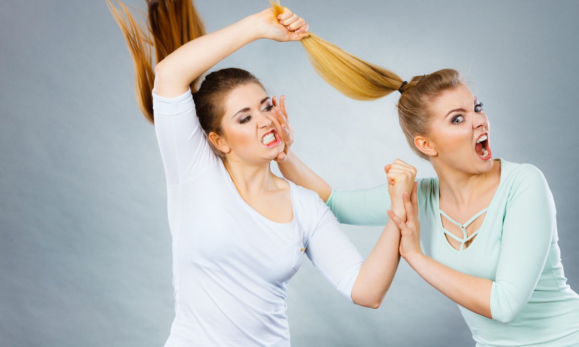 Ζώδια της φωτιάς VS Ζωδίων του Νερού: Ποιος θα κερδίσει;