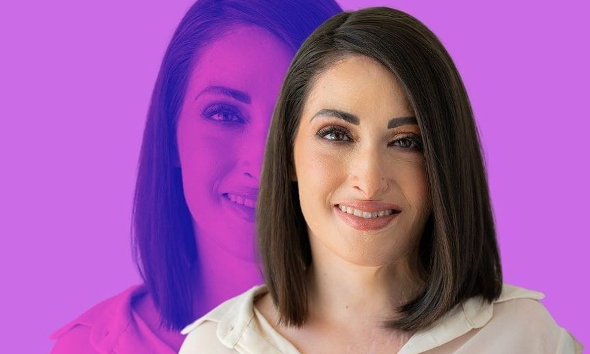 Η Ιωάννα Παλιοσπύρου υιοθέτησε το nail art που φέρνει τύχη