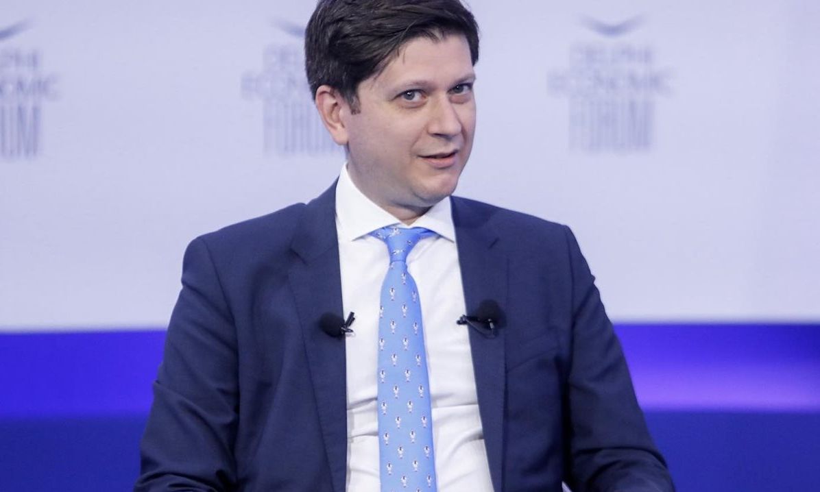 Απόστολος Μαγγηριάδης: «Ήταν ένα παιδικό όνειρο να ασχοληθώ με τη δημοσιογραφία»