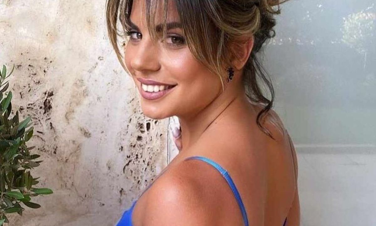 Στον τελικό του Survivor Ατζούν και Twitter αποθέωσαν τη Σταυρούλα