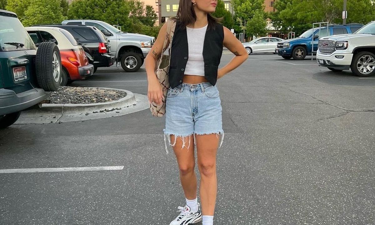 10 τζιν σορτσάκια που θα φοράς όλη την ημέρα