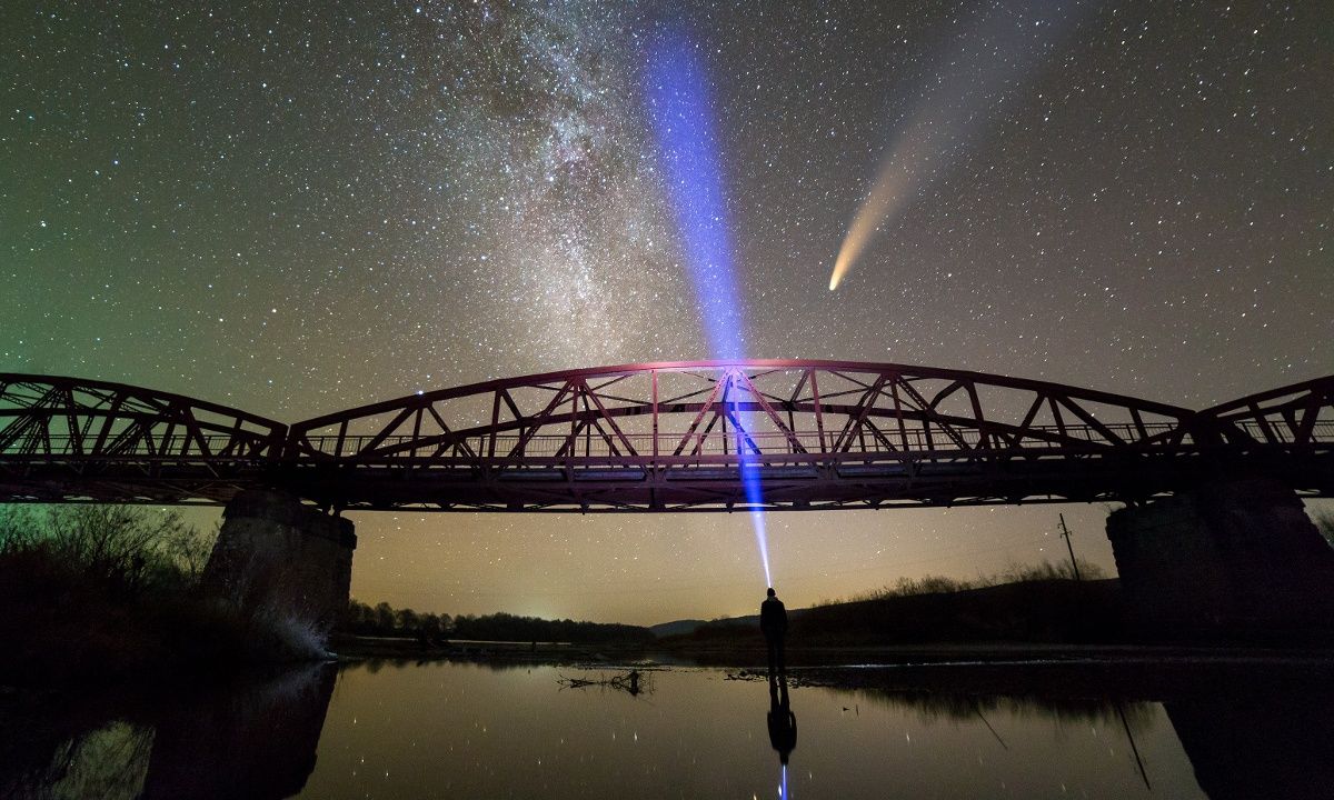 Δεσμοί της Σελήνης σε Κριό-Ζυγό: Η επίδρασή τους σε κοσμικό επίπεδο