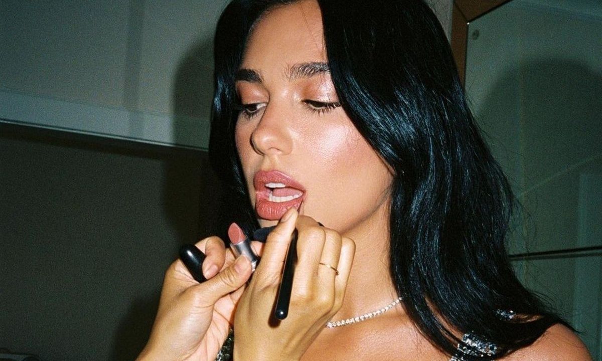 5 κραγιόν για ζουμερά χείλη με όγκο