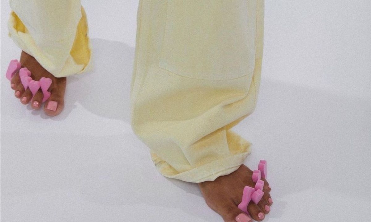 5 επιλογές για να ταιριάξεις τα νύχια των ποδιών με όλα τα πέδιλά σου