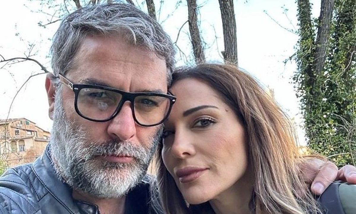 Γενέθλια Βανδή: Το κοινό που είχε το post του Μπισμπίκη με εκείνο της γιορτής & το γραφικό εκκλησάκι