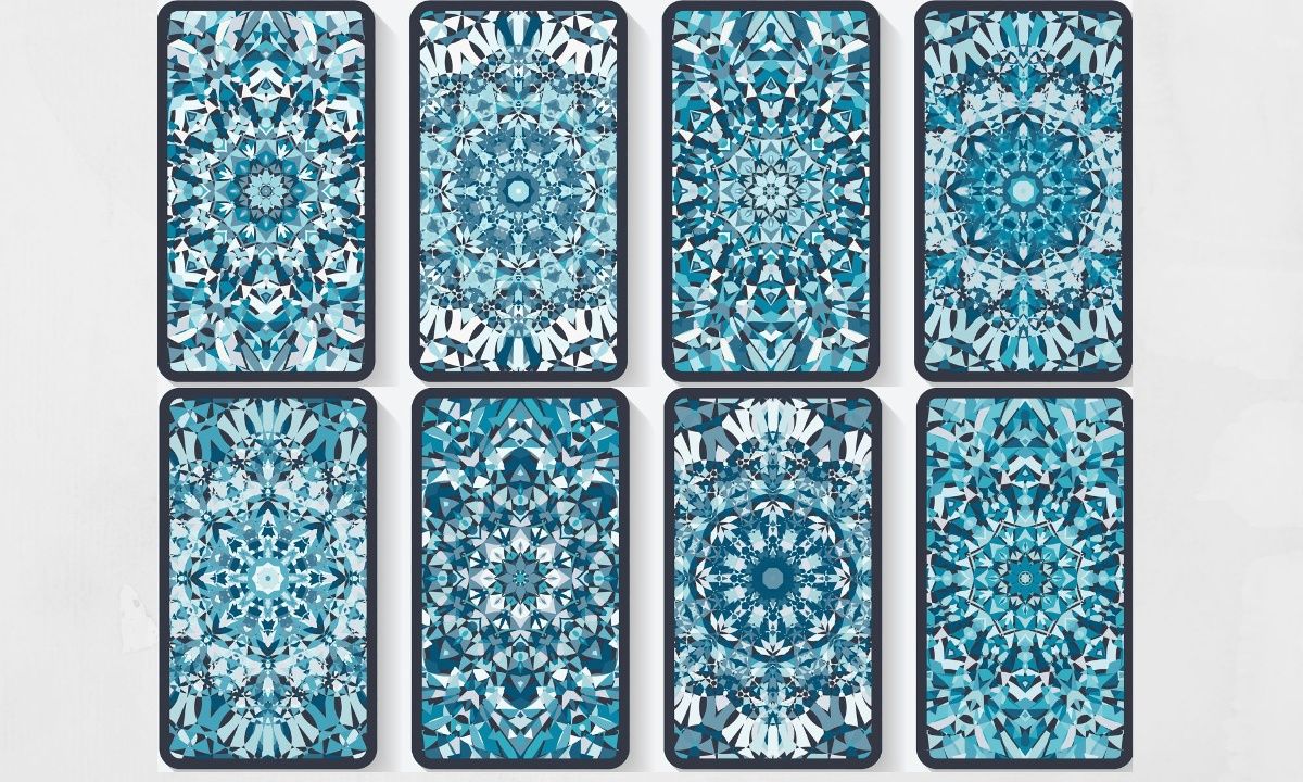 Άνοιξε μια κάρτα και μάθε τι θα σου συμβεί τους επόμενους τρεις μήνες!