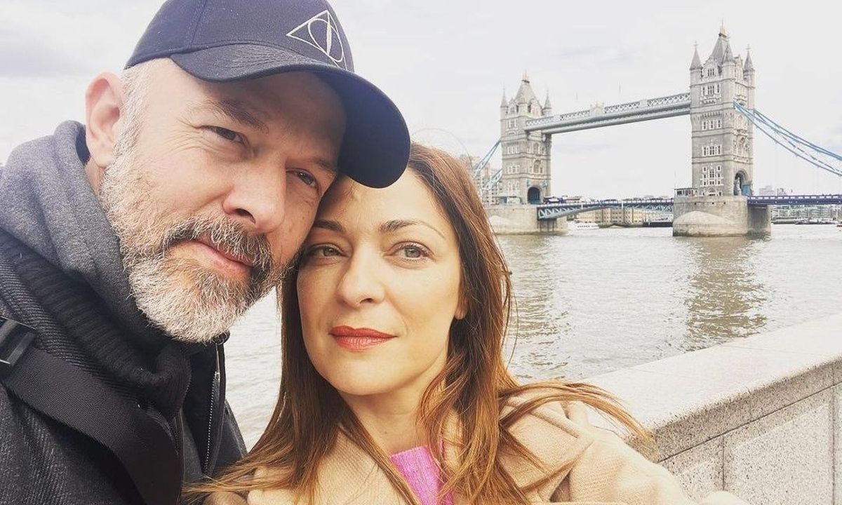 Έμιλυ Κολιανδρή: Mε την κόρη της στα Λουτρά Πόζαρ (φώτο)