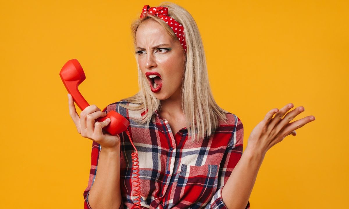 Σήμερα 11/08:  Επικοινωνιακό χάσιμο