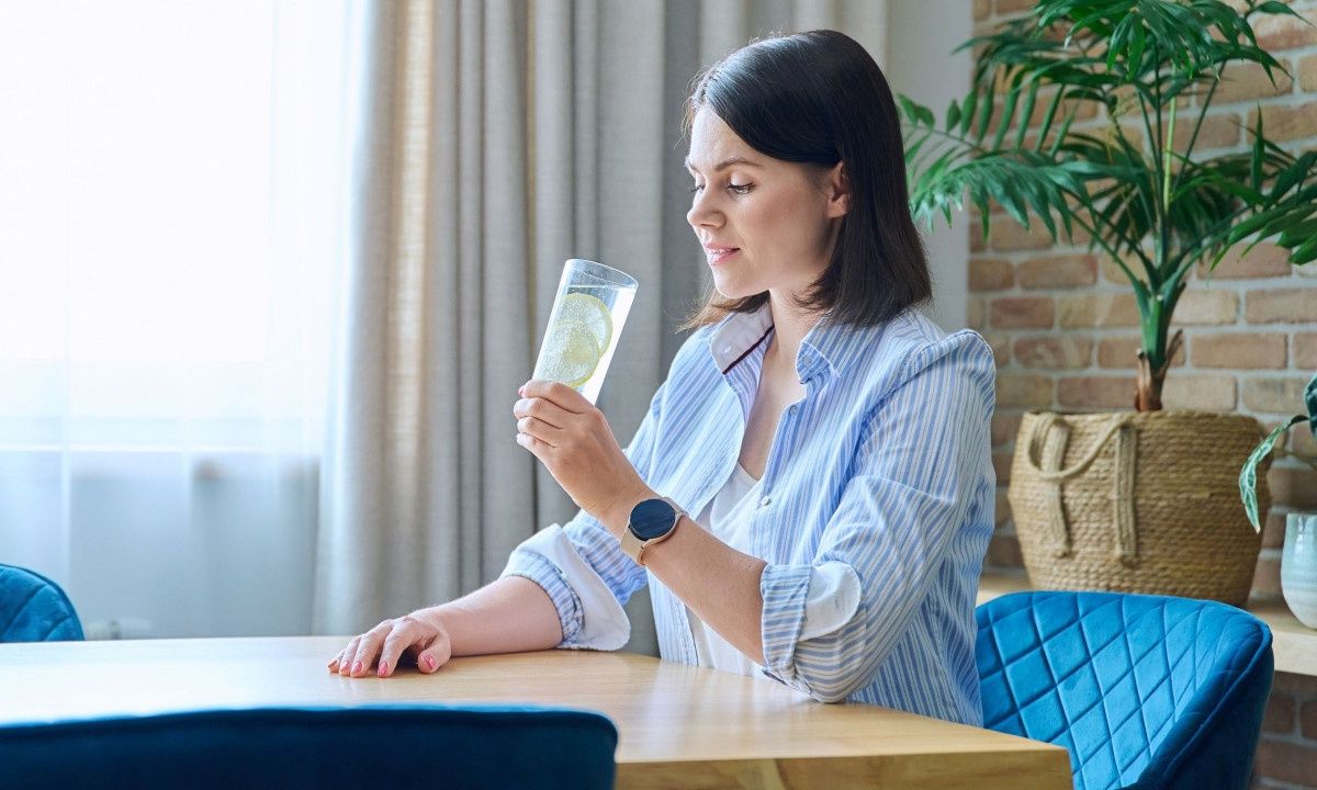 Μύθος ή αλήθεια τα οκτώ ποτήρια την ημέρα;