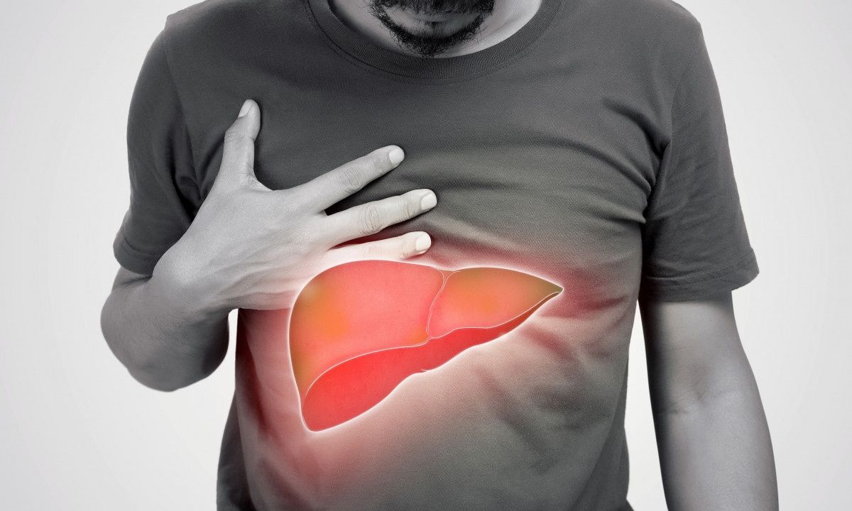 Πόνος στο συκώτι: Τα σημάδια που δείχνουν ότι είναι σοβαρός