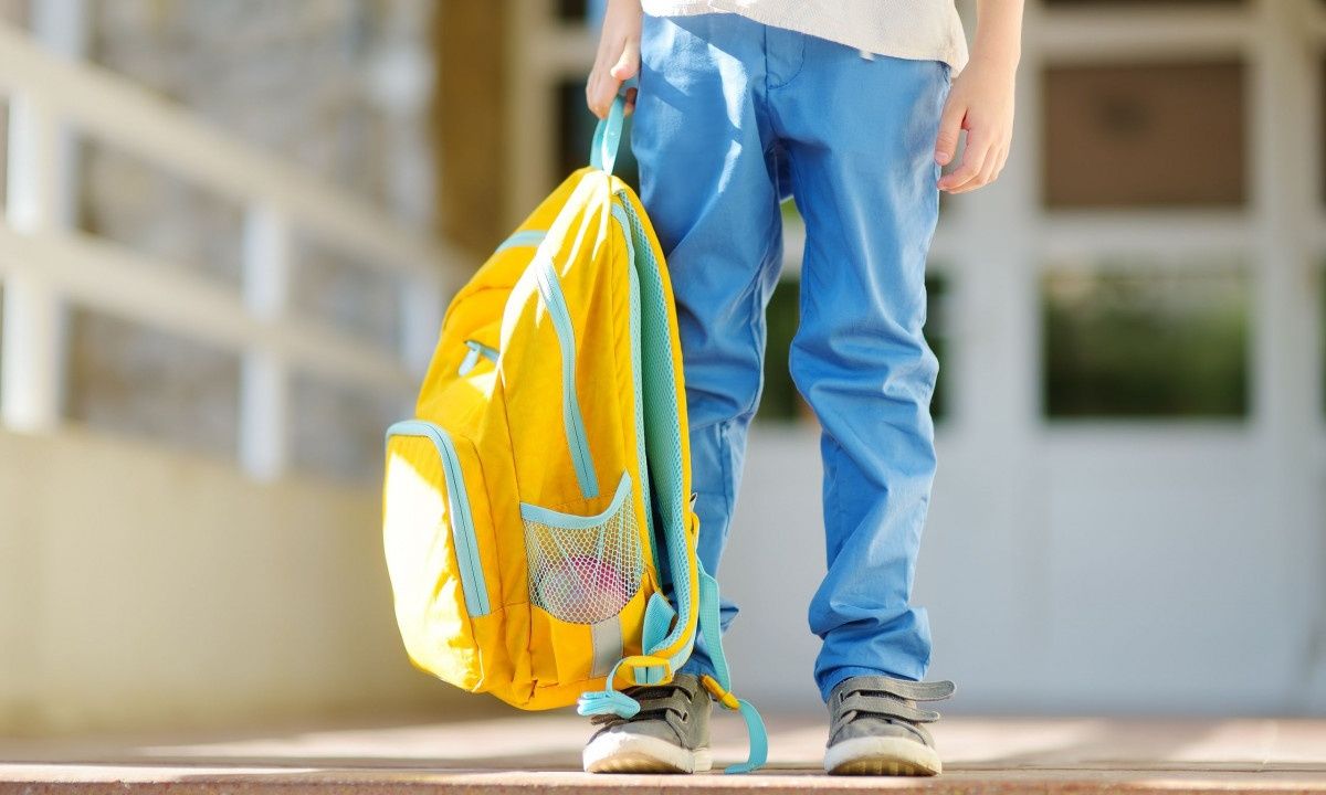 Πόσα κιλά πρέπει να ζυγίζει η σχολική τσάντα;