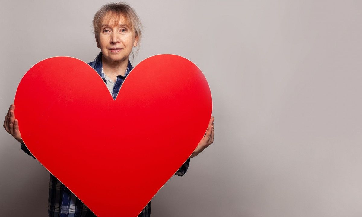 Από τι κινδυνεύει η καρδιά των γυναικών στην εμμηνόπαυση