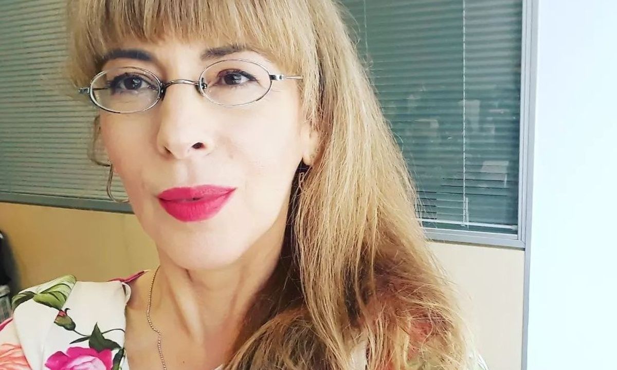 Η «αγάπη» της Λεκάκη στην ανάρτηση της Μυριαγκού από το θέατρο