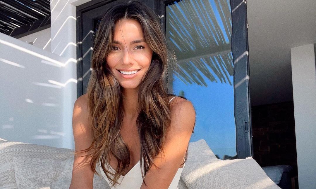 Ηλιάνα Παπαγεωργίου: Στη Μύκονο το weekend για τα γενέθλια της ανιψιάς της - Η εντυπωσιακή εμφάνιση