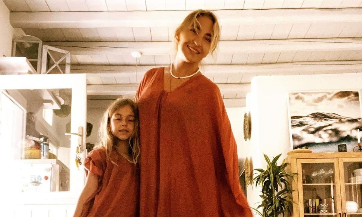 Ρούλα Ρέβη: Η εξωσχολική δραστηριότητα που άρχισε η κόρη της