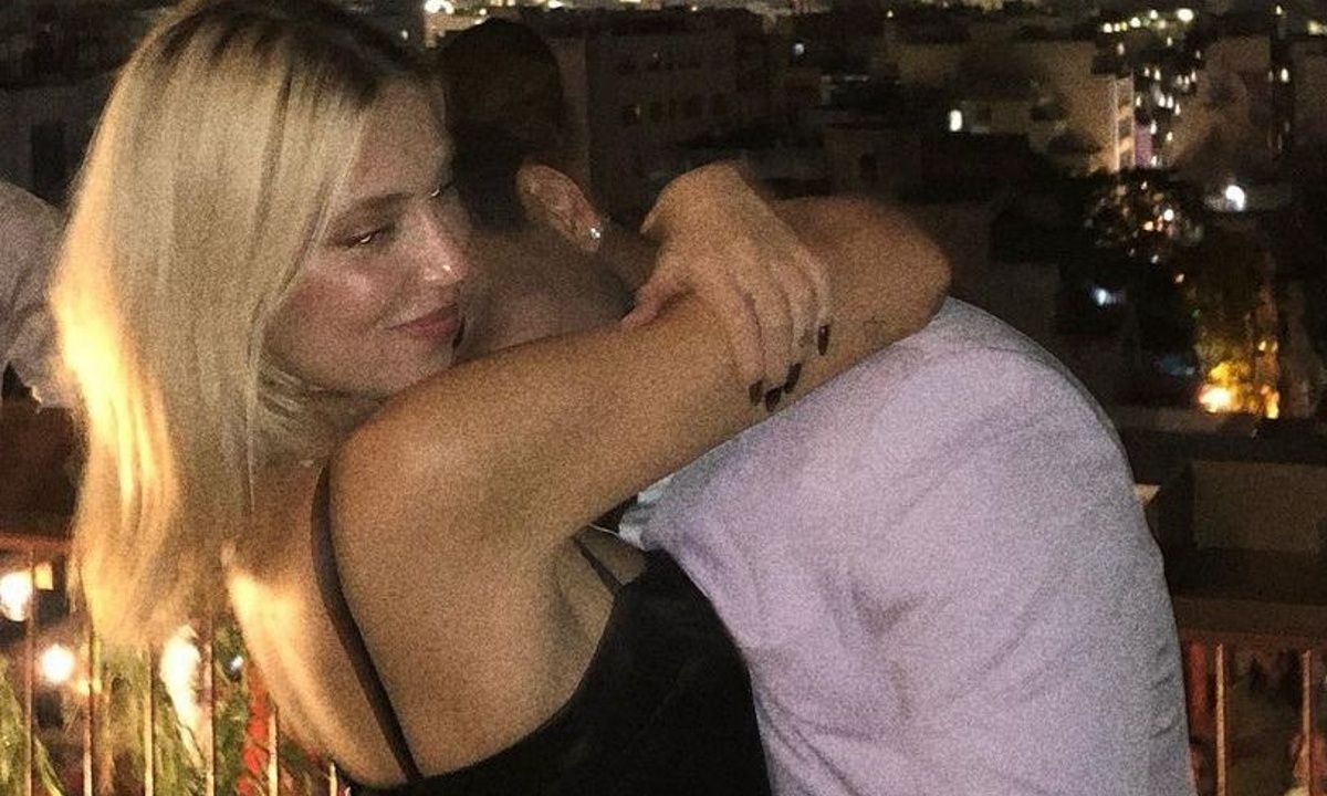 Καληφώνη - Μάστορας: Ο λόγος που πάνω από 100 followers αντέδρασαν στη νέα κοινή τους φωτό