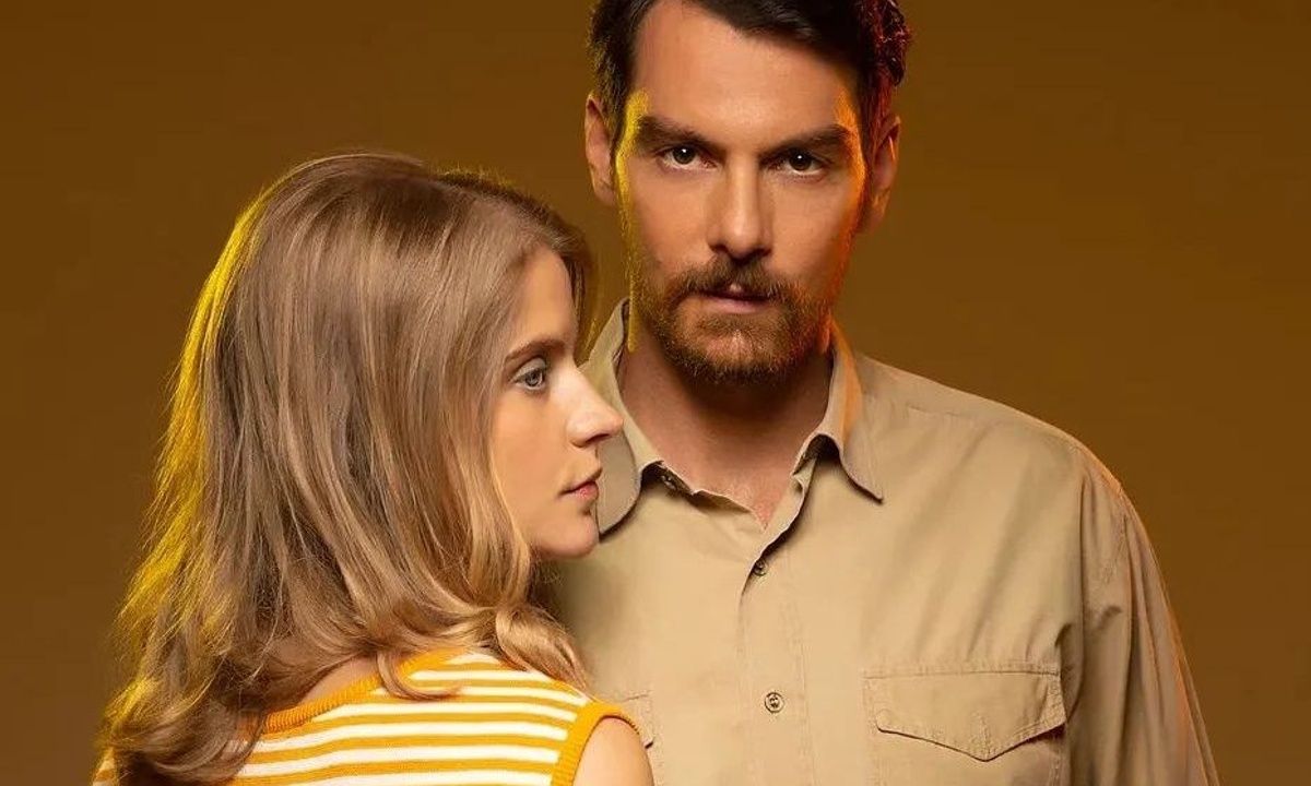 «Η παραλία»: Η ανατροπή με τα νούμερα τηλεθέασης και οι δύο θάνατοι στη σειρά