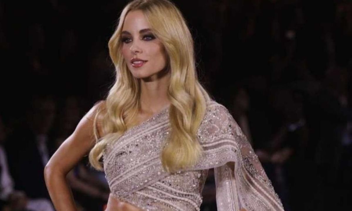 Η Πρέλεβιτς αποθέωσε τη Δούκισσα για την πασαρέλα στο Παρίσι