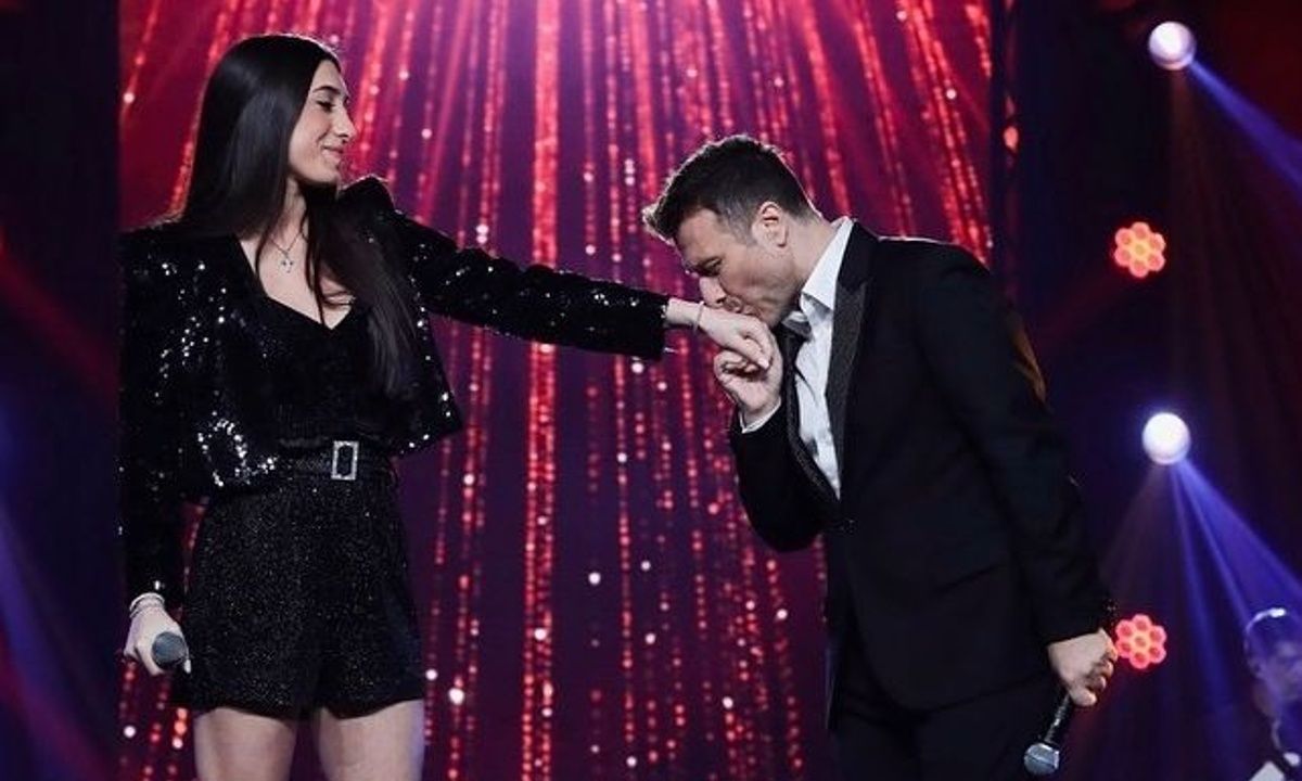 Κατερίνα Κακοσαίου: Η καλλονή κόρη του Πλούταρχου έχει υπέροχο στιλ και μεγάλο ταλέντο