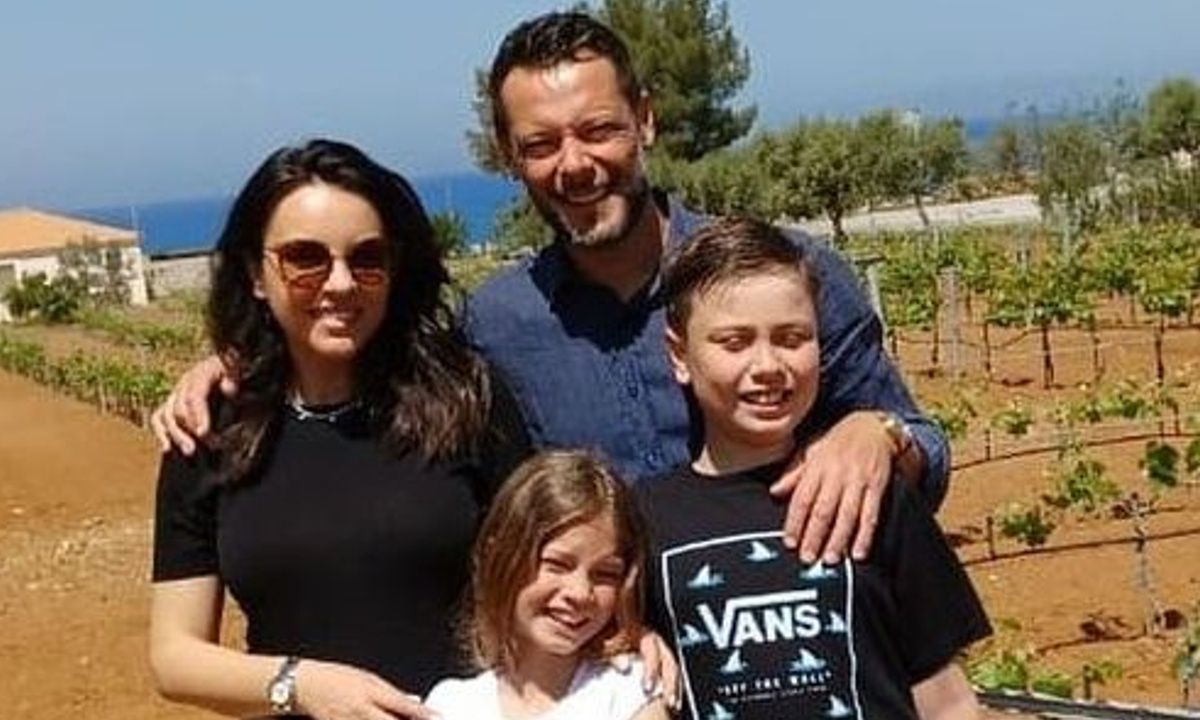 Ο αγρότης Αλέξανδρος Τζόρβας εξηγεί το λόγο που δεν του αρέσει πια το ποδόσφαιρο-Η νέα ζωή &το σπίτι