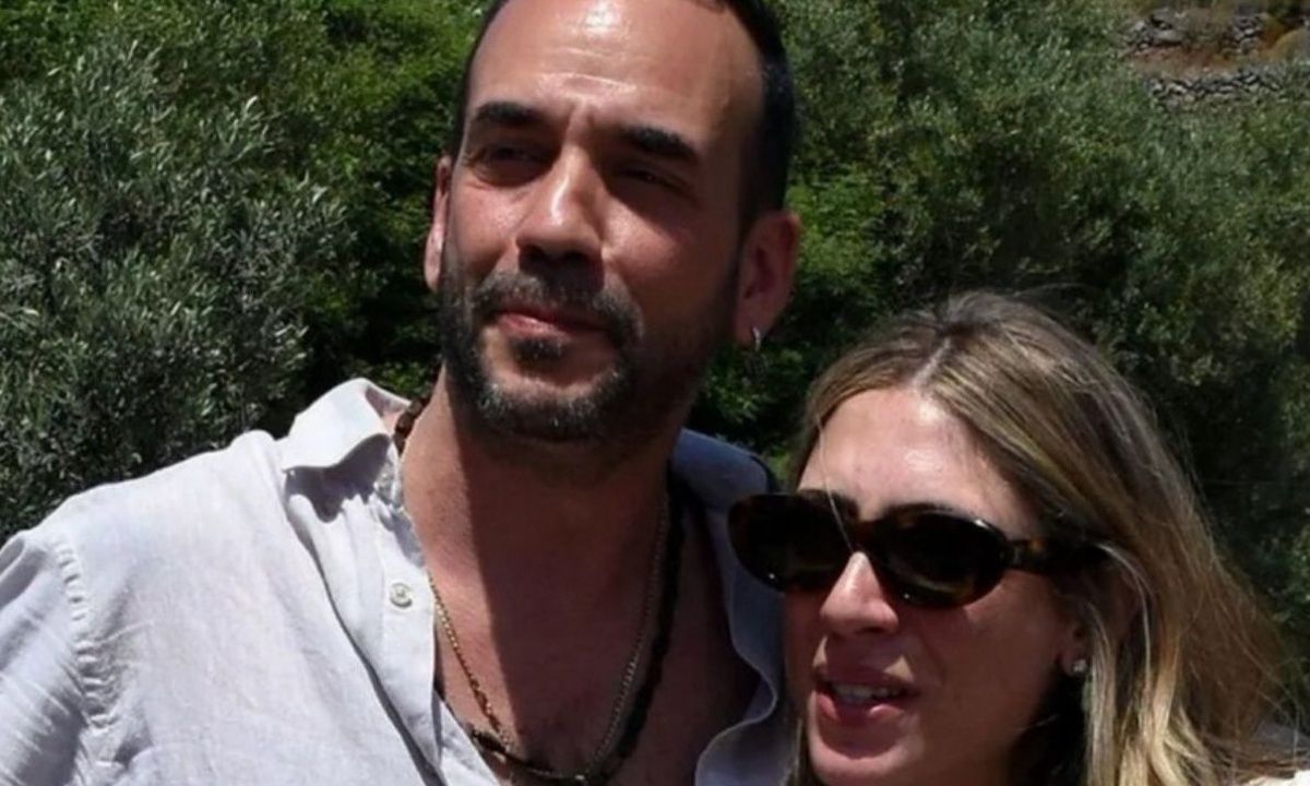 3 φορές που ο Πάνος Μουζουράκης μίλησε για τη γυναίκα και την κόρη του και εμπνέει κάθε νέο μπαμπά