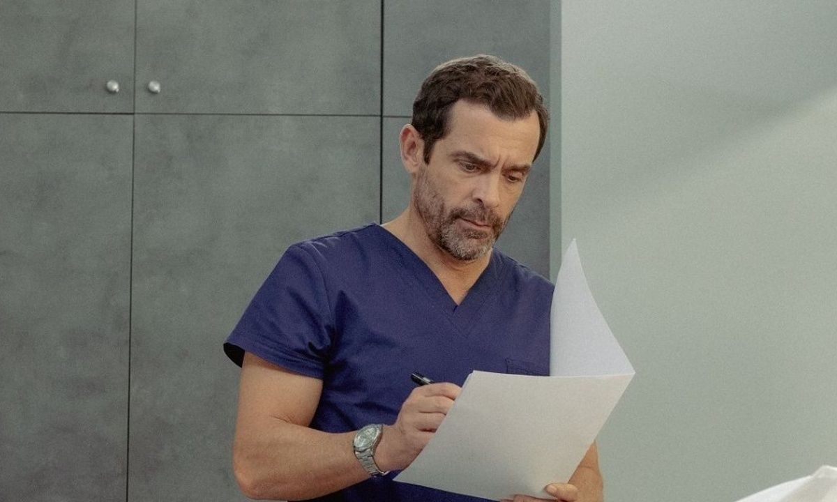 Η συγκίνηση με την ηθοποιό με σύνδρομο Down στον Γιατρό και η απόλυση Μαρκουλάκη