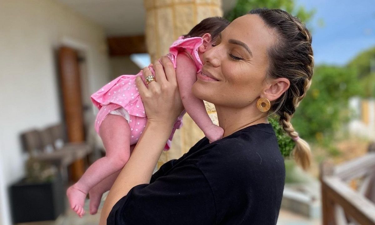 Ιωάννα Μαλέσκου: «Ο ύπνος μας διαρκεί όσο ένα εσπρεσάκι…»