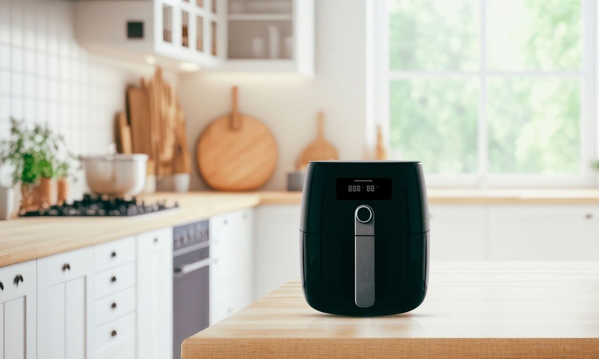 Πώς να καθαρίσετε σωστά τη φριτέζα θερμού αέρα