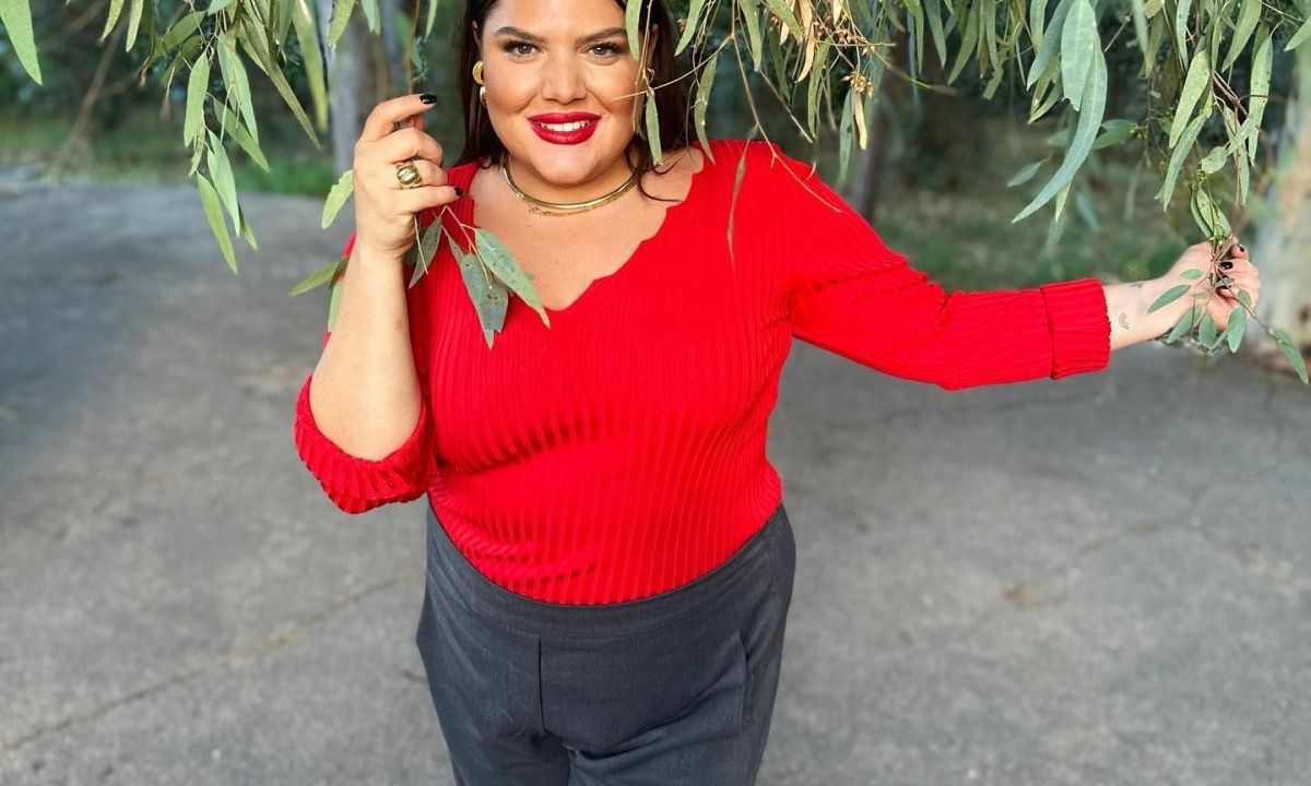 Δανάη Μπάρκα: Tα πλάνα από το στολισμένο σπίτι της