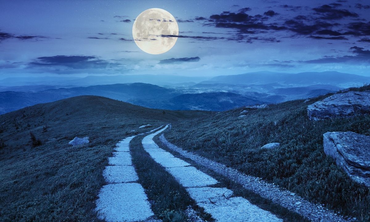 Σήμερα 27/11: Πανσέληνος στους Διδύμους-Του Κουτρούλη ο γάμος