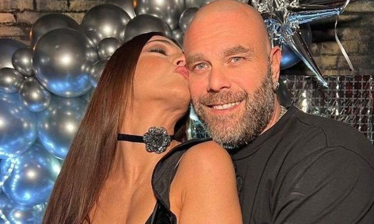 Η Ήβη Αδάμου έγινε 30 και γιόρτασε αγκαλιά με τον Μιχάλη της