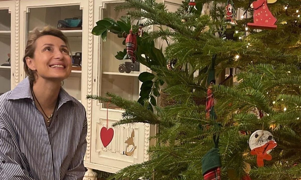 Η Ευδοκία Ρουμελιώτη στόλισε: Τα πλάνα από το σπίτι της και η μεγάλη απουσία