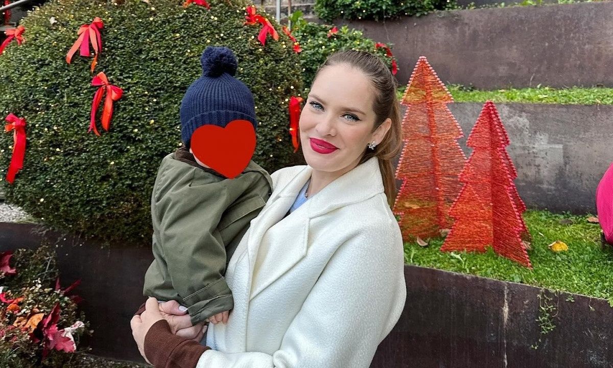 Ανίτα Μπραντ: Η φώτο με τον μικρό Νικόλα