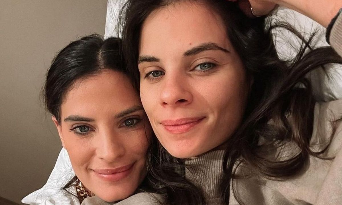 Η Ελίνα Μπόμπα έκλεισε τα 30 κάνοντας σαφάρι: Oι εξωτικές φωτογραφίες