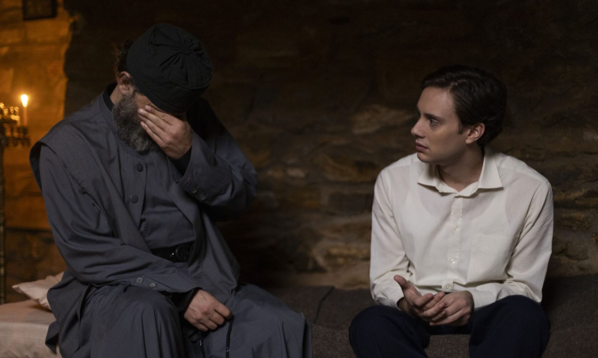 Alpha: Το προξενιό της Ιουλίας - Ο Επιφάνειος μαθαίνει τα πάντα από τον Χρήστο