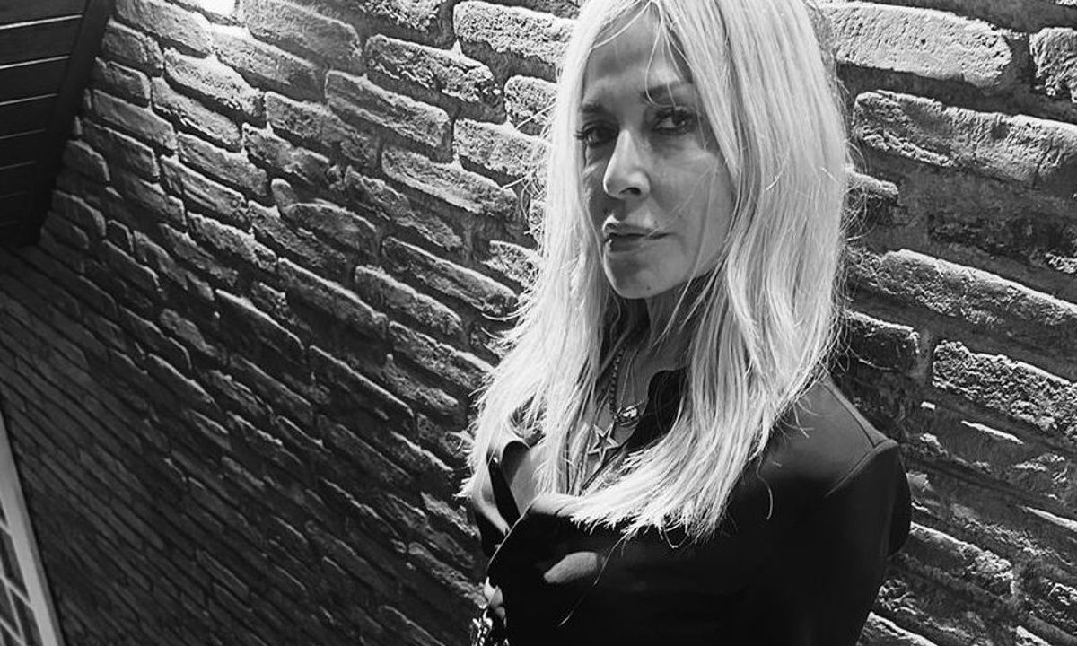 Άννα Βίσση: Tα δύο διαφορετικά looks στην πρεμιέρα της